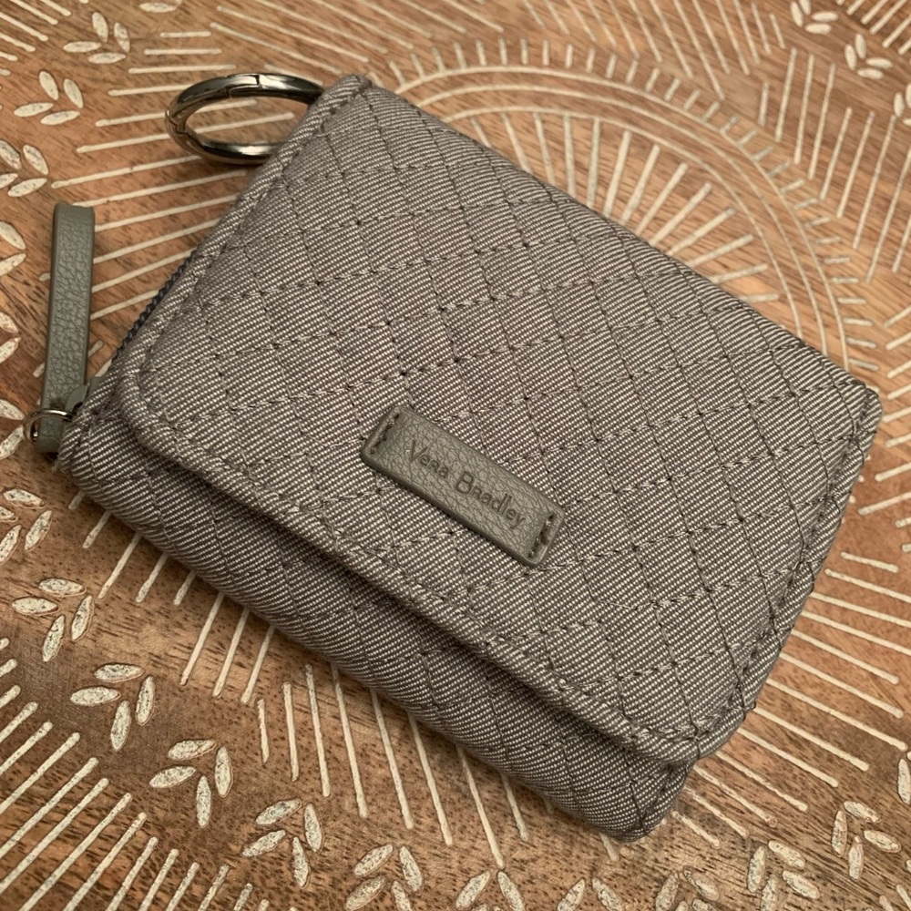 Vera Bradley Iconic RFID Card Case